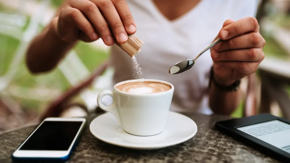 Sare în cafea - Care sunt beneficiile